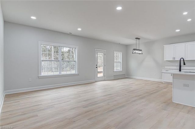 4721 Ridgefall Road, Greensboro, NC 27410