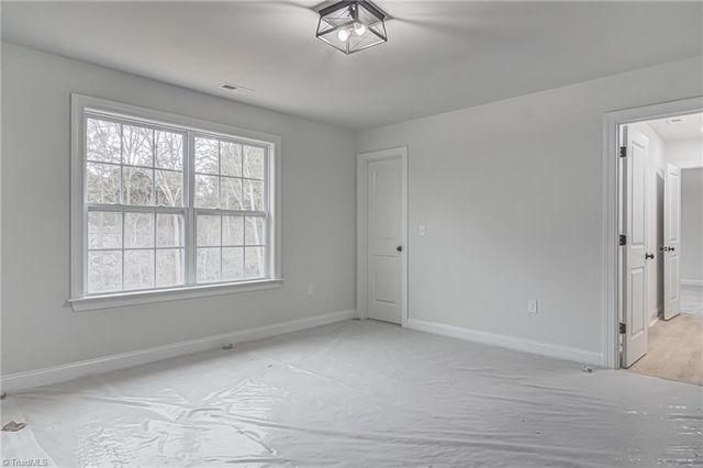 4721 Ridgefall Road, Greensboro, NC 27410