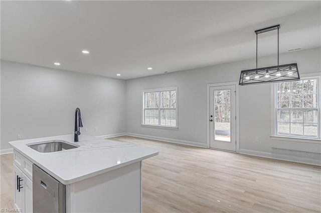 4721 Ridgefall Road, Greensboro, NC 27410