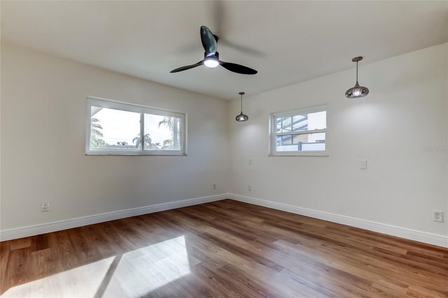 8722 ELMWOOD LANE, Tampa, FL 33615