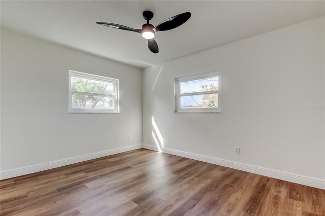 8722 ELMWOOD LANE, Tampa, FL 33615