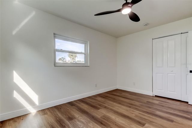 8722 ELMWOOD LANE, Tampa, FL 33615