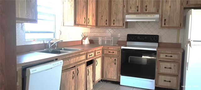 1131 HARMS WAY, Port Orange, FL 32129