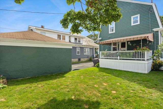 287 Wood St, New Bedford, MA 02745