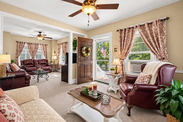 287 Wood St, New Bedford, MA 02745