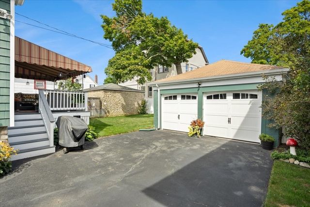 287 Wood St, New Bedford, MA 02745