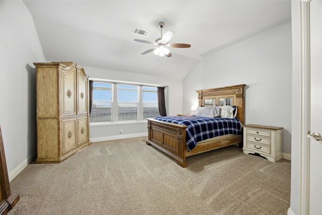 402 Shirley Drive, Alvarado, TX 76009