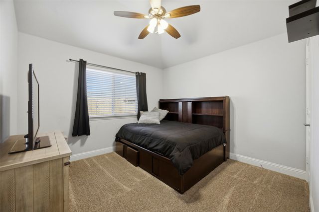 402 Shirley Drive, Alvarado, TX 76009