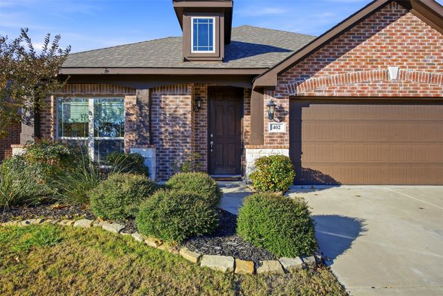 402 Shirley Drive, Alvarado, TX 76009