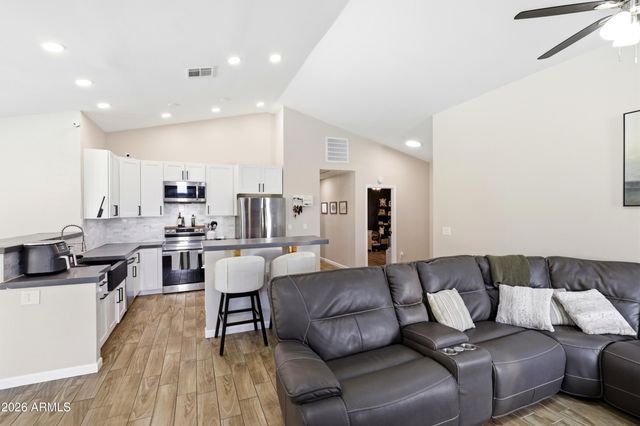 1107 N 59TH Street, Mesa, AZ 85205