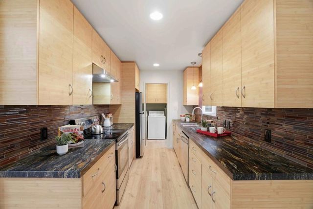 360 Fernando Avenue, Palo Alto, CA 94306
