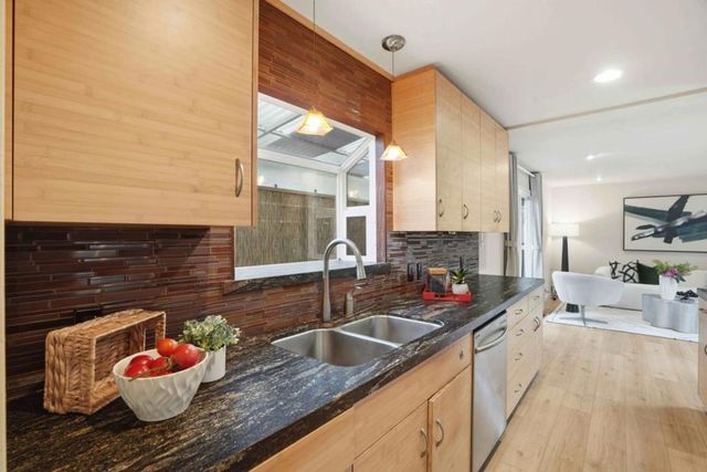 360 Fernando Avenue, Palo Alto, CA 94306