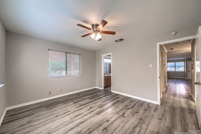 7738 Chambers Rd Apt 1102, San Antonio, TX 78229
