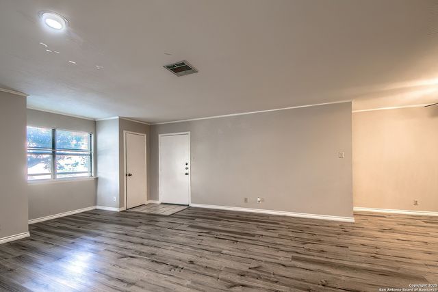7738 Chambers Rd Apt 1102, San Antonio, TX 78229