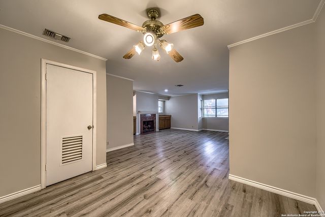 7738 Chambers Rd Apt 1102, San Antonio, TX 78229
