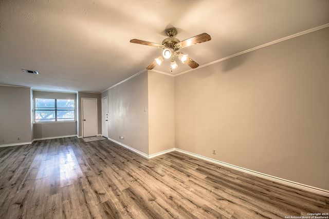 7738 Chambers Rd Apt 1102, San Antonio, TX 78229