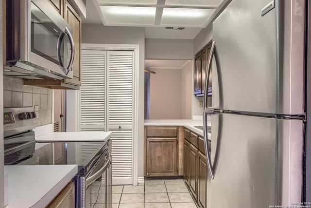 7738 Chambers Rd Apt 1102, San Antonio, TX 78229