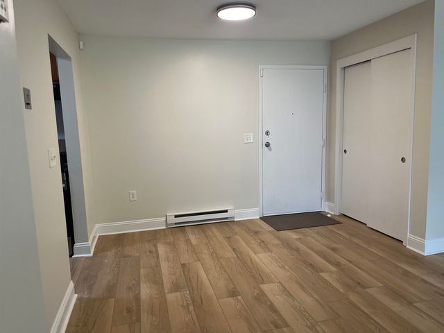 108 Eastern Ave Apt 201, Manchester, NH 03104