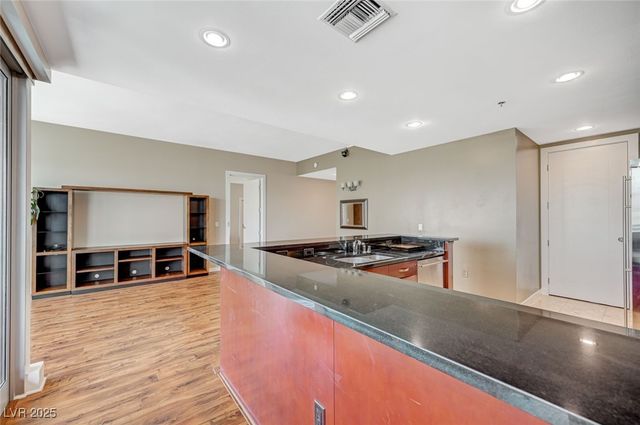 4575 Dean Martin Drive 806, Las Vegas, NV 89103