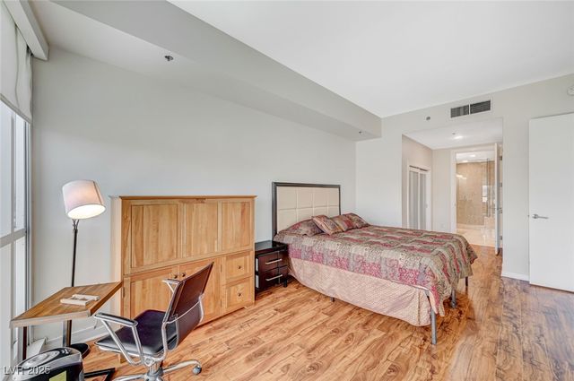 4575 Dean Martin Drive 806, Las Vegas, NV 89103