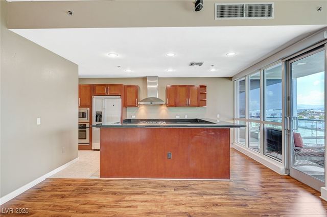 4575 Dean Martin Drive 806, Las Vegas, NV 89103