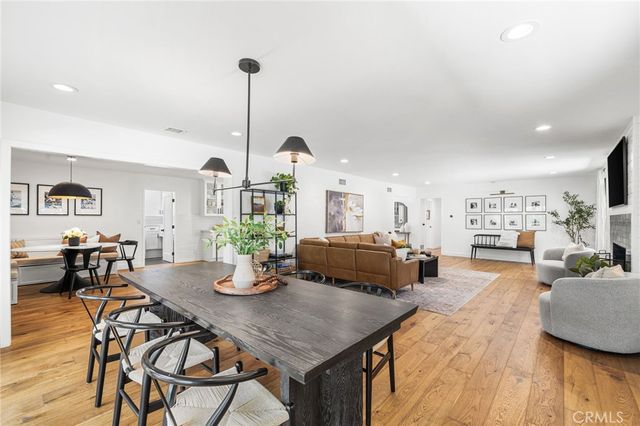 13712 Sanderstead Road, North Tustin, CA 92705