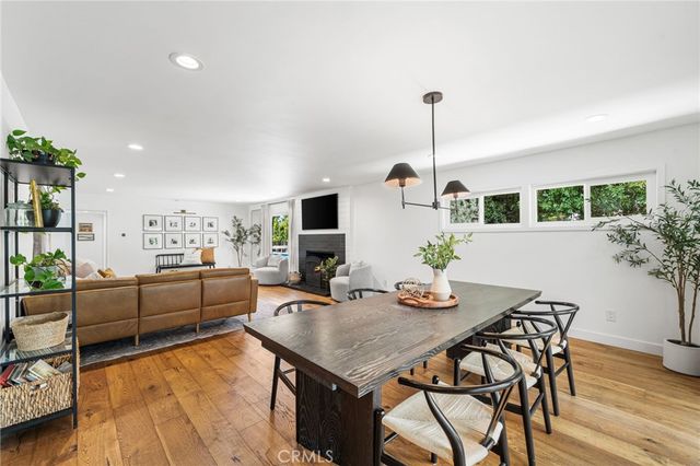 13712 Sanderstead Road, North Tustin, CA 92705