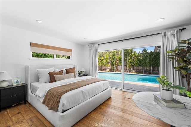 13712 Sanderstead Road, North Tustin, CA 92705