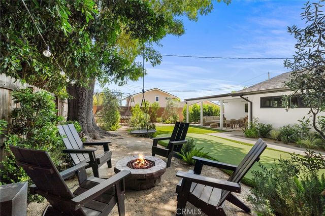 13712 Sanderstead Road, North Tustin, CA 92705