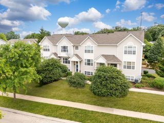 34382 N Goldenrod Court, Round Lake, IL 60073