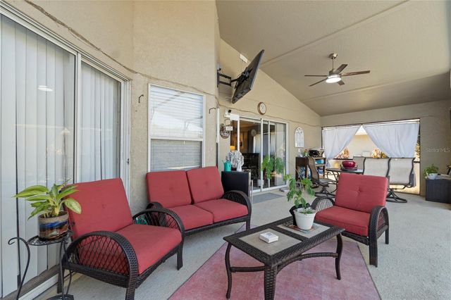 140 OLD BRIDGE CIRCLE, Davenport, FL 33897