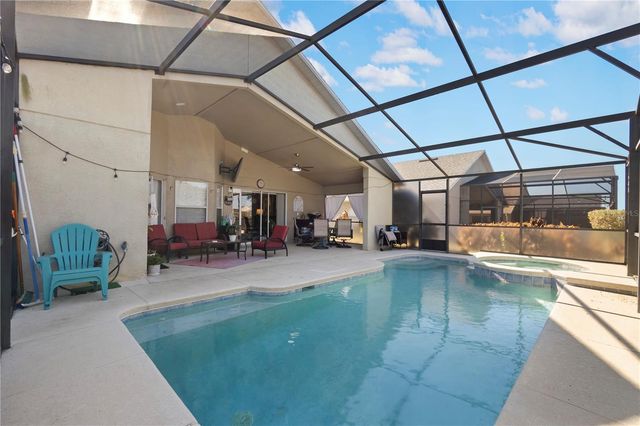 140 OLD BRIDGE CIRCLE, Davenport, FL 33897