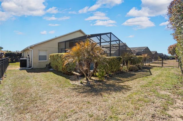 140 OLD BRIDGE CIRCLE, Davenport, FL 33897