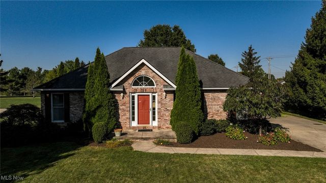 3840 Deer Lake Drive, Medina, OH 44256
