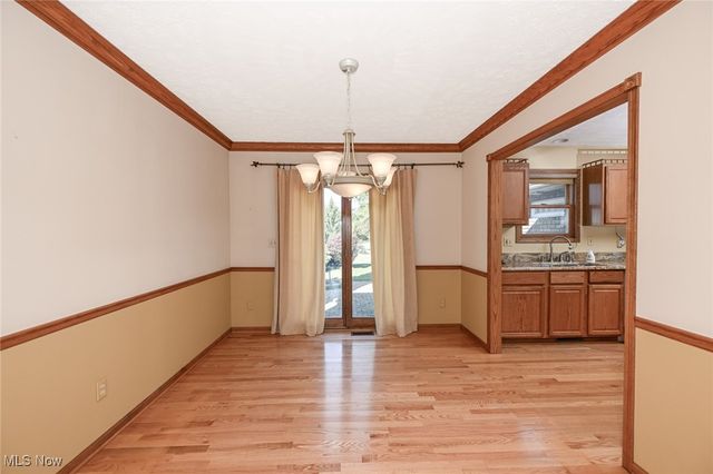 3840 Deer Lake Drive, Medina, OH 44256