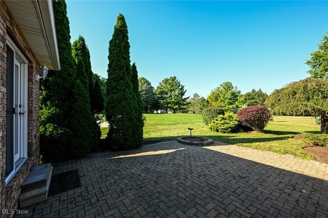 3840 Deer Lake Drive, Medina, OH 44256