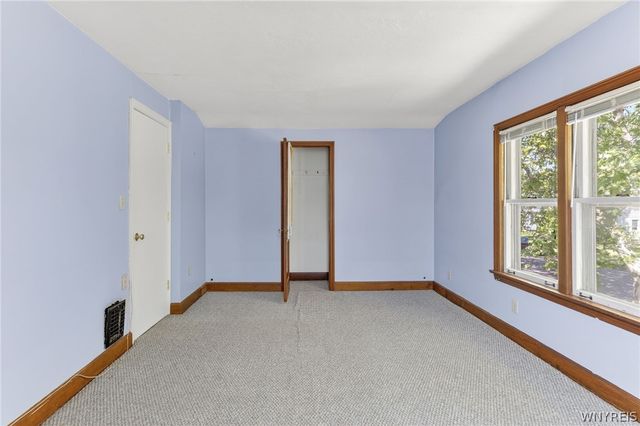 3041 Falls Street, Niagara Falls, NY 14303
