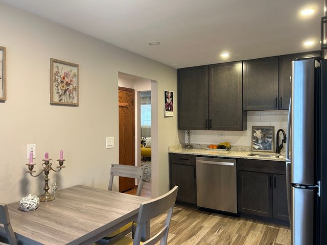 6968 W Diversey Avenue 6, Chicago, IL 60707