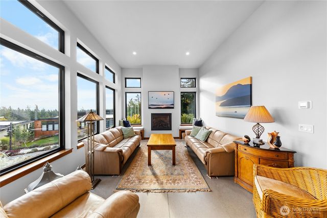 3939 Rockridge Parkway, Anacortes, WA 98221