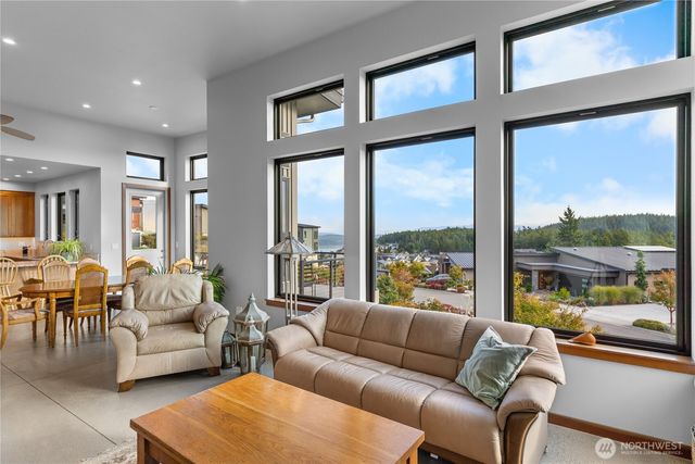 3939 Rockridge Parkway, Anacortes, WA 98221