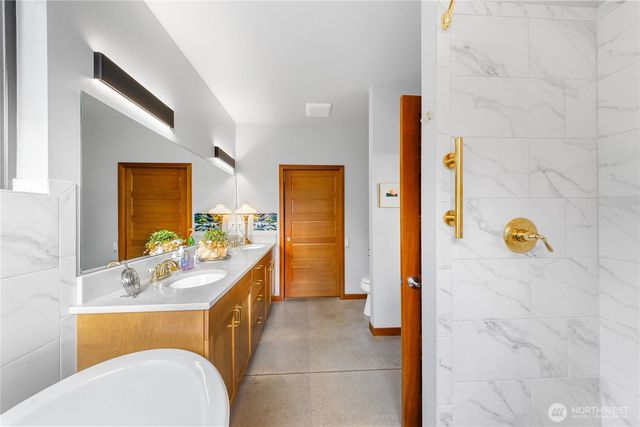 3939 Rockridge Parkway, Anacortes, WA 98221