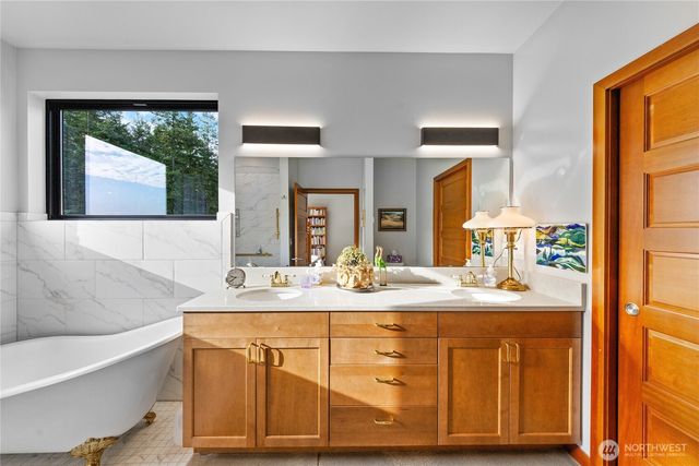 3939 Rockridge Parkway, Anacortes, WA 98221