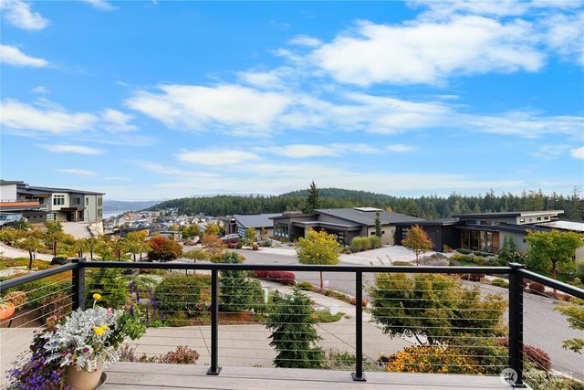 3939 Rockridge Parkway, Anacortes, WA 98221