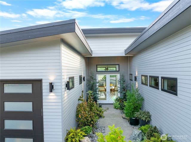 3939 Rockridge Parkway, Anacortes, WA 98221