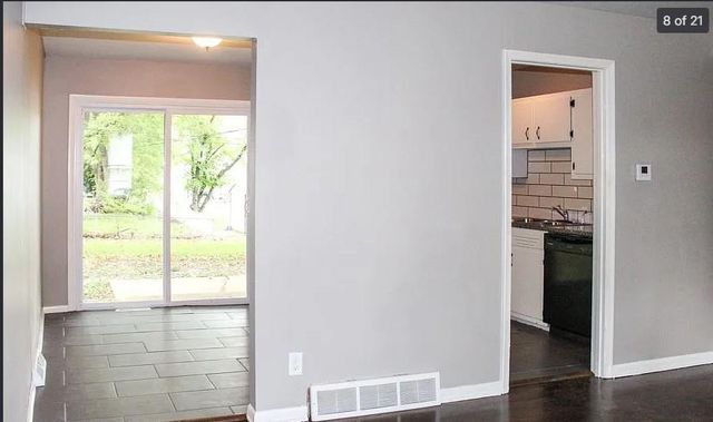 8410 E 110 Street, Kansas City, MO 64124