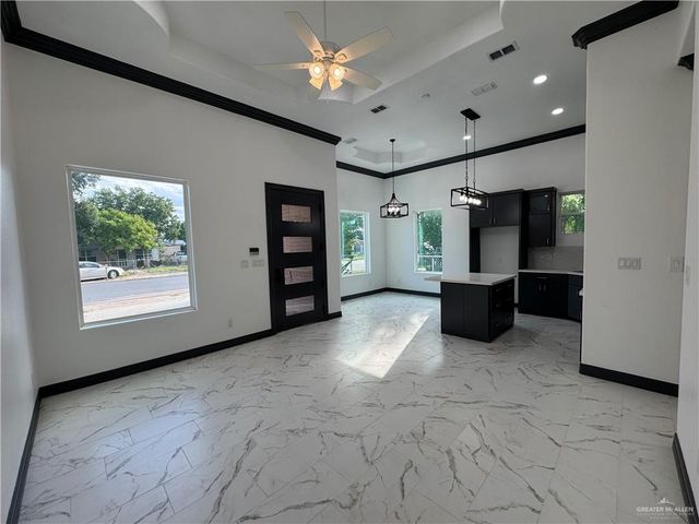 513 E Hawk Avenue, Pharr, TX 78577