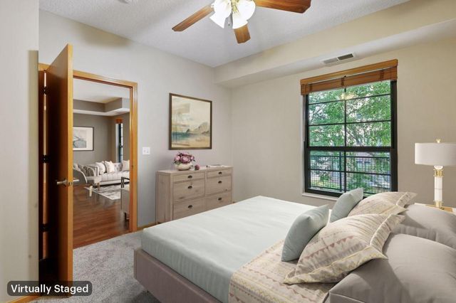 2565 Franklin Avenue 213, Saint Paul, MN 55114