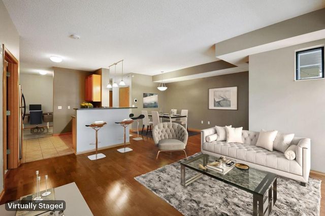 2565 Franklin Avenue 213, Saint Paul, MN 55114