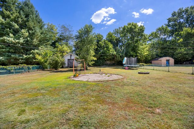 132 Meadowbrook Drive, Frankfort, KY 40601