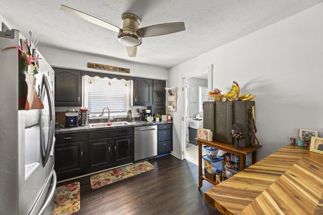 132 Meadowbrook Drive, Frankfort, KY 40601